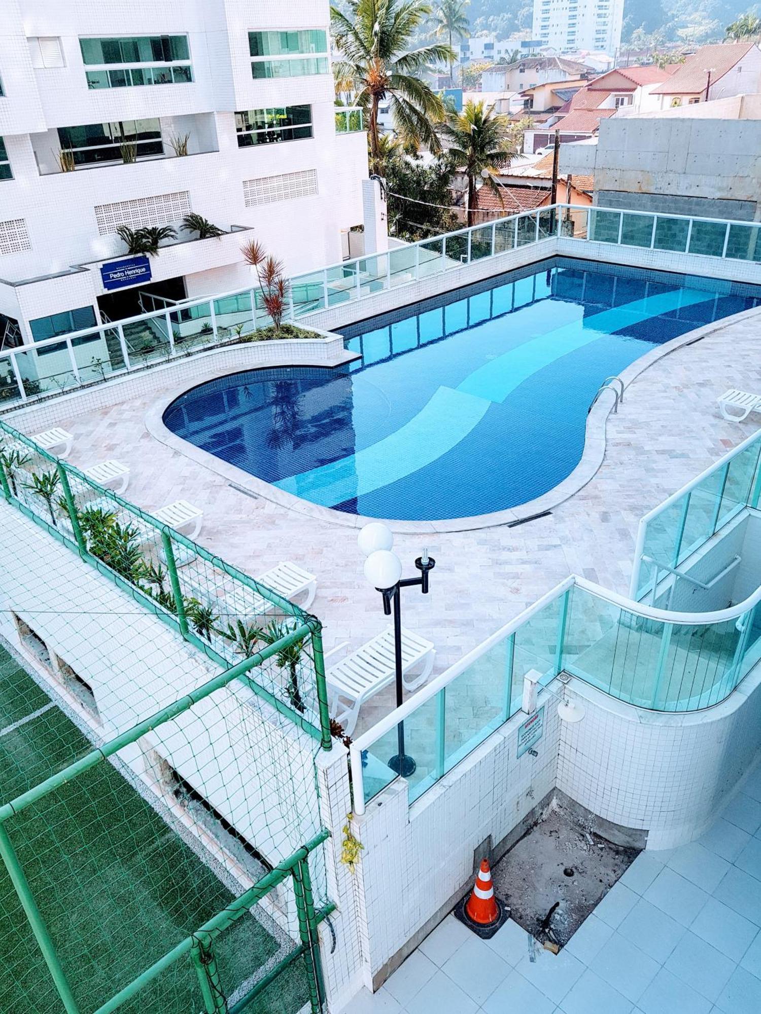 Ap Padrao Pe Na Areia Centro Top Mongaguá Dış mekan fotoğraf